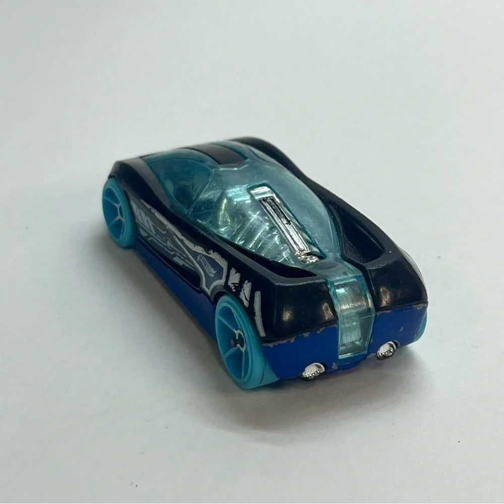 Hot Wheels hot wheels metal pod die cast car accelerators series black transpare